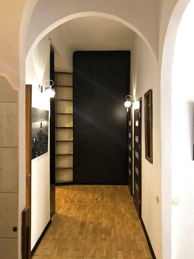 Glamour Apartment Florianska 32 Cracovie Extérieur photo